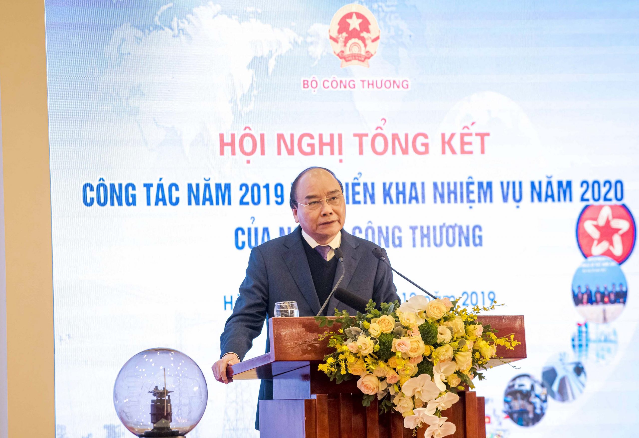 Thủ tướng Nguyễn Xuân Phúc: Tăng trưởng kinh tế của Việt Nam có sự đóng góp cực lớn của ngành Công Thương