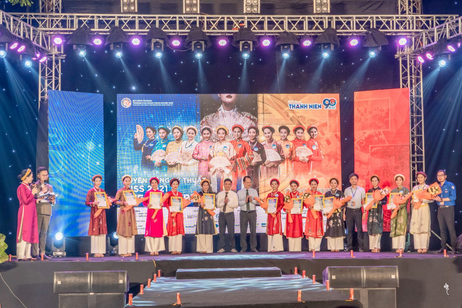 cuộc thi Miss HueIC 2021