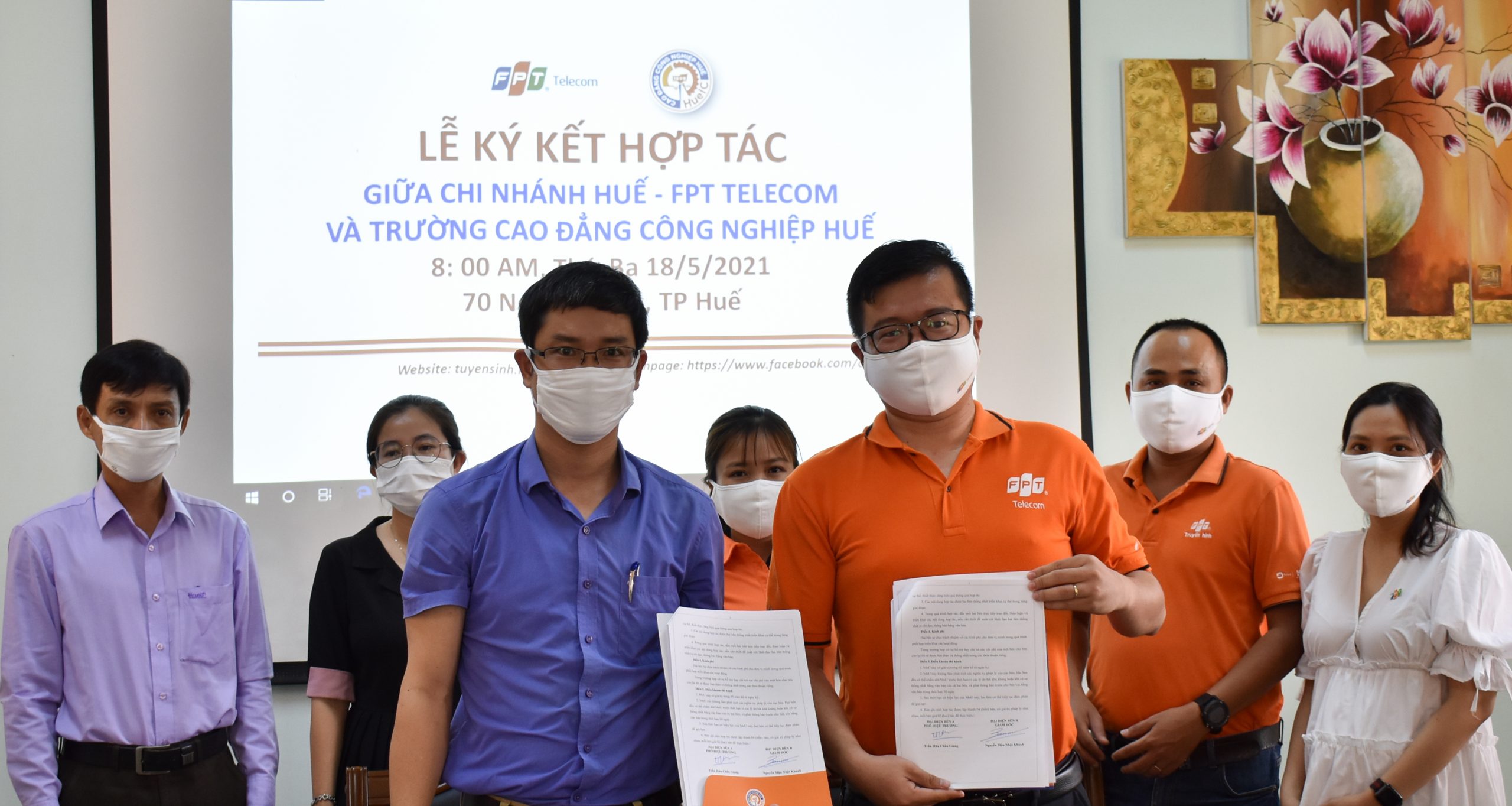 HueIC: Ký kết hợp tác với Chi nhánh Huế, Công ty cổ phần viễn thông FPT