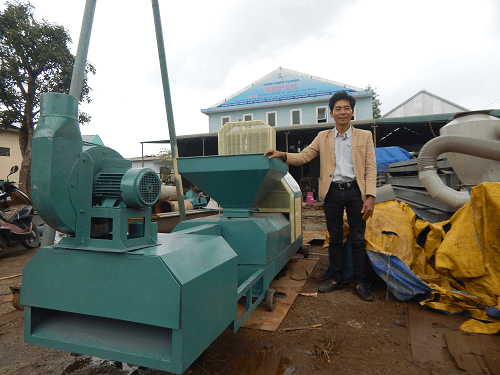 Nhà sáng chế ép vỏ trấu ra… tiền tỷ