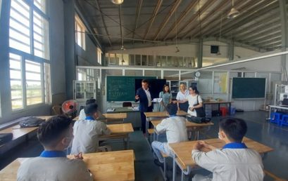 Chuẩn bị công tác thi giữa kỳ ngành Điện công nghiệp chuyển giao từ CHLB Đức tại Trường Cao đẳng Công nghiệp Huế