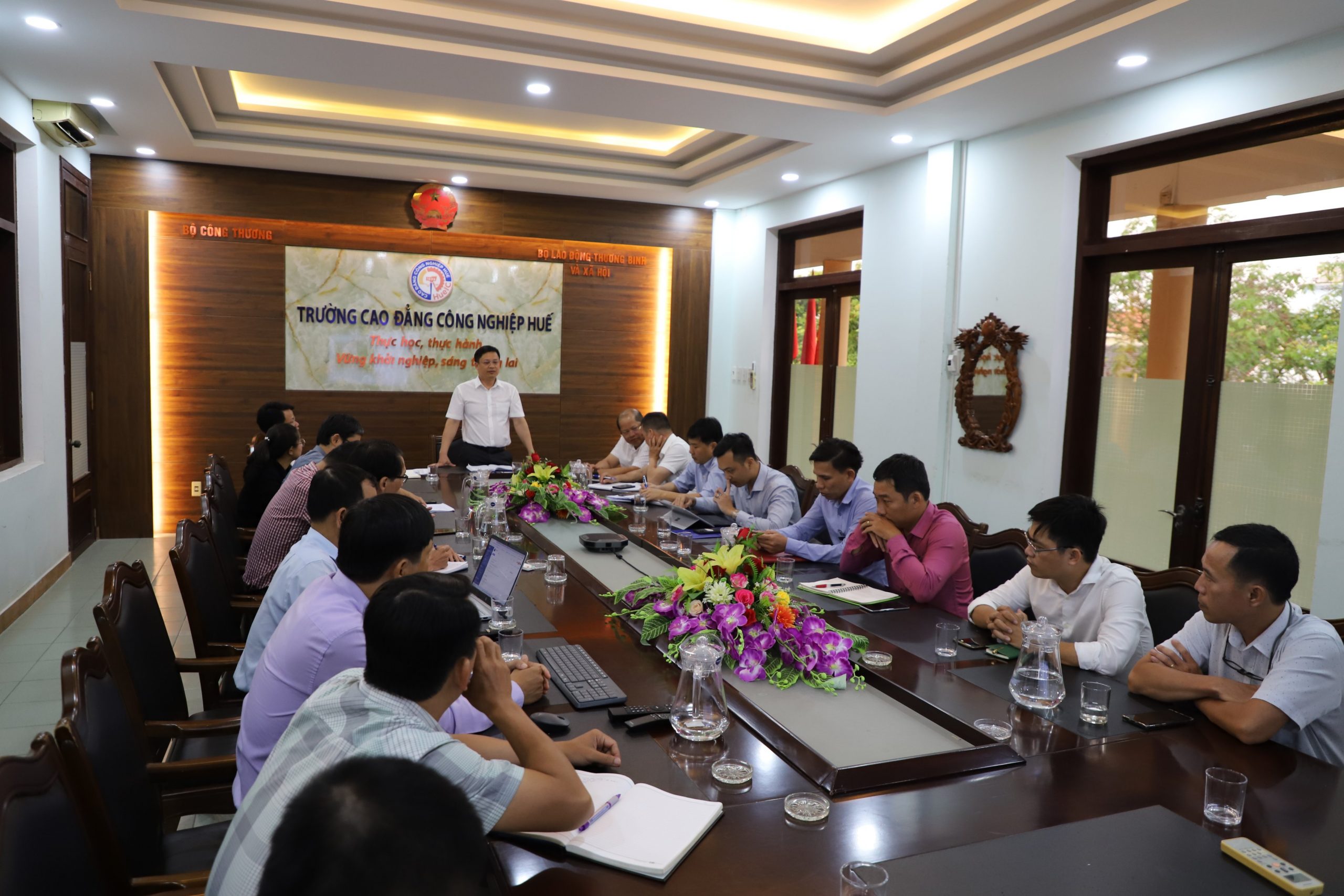 Xây dựng Trường Cao đẳng Công nghiệp Huế trở thành Trung tâm Quốc gia đào tạo và thực hành nghề chất lượng cao tại khu vực miền Trung