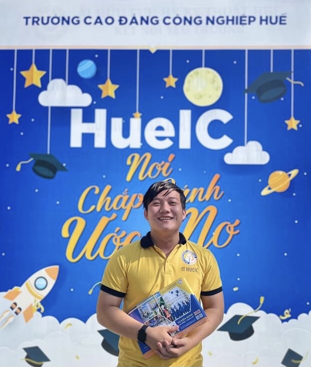 Nguyễn Quang Đức – Niềm đam mê công nghệ đã đưa em đến những thành công Nguyễn Quang Đức – Niềm đam mê công nghệ đã đưa em đến những thành công