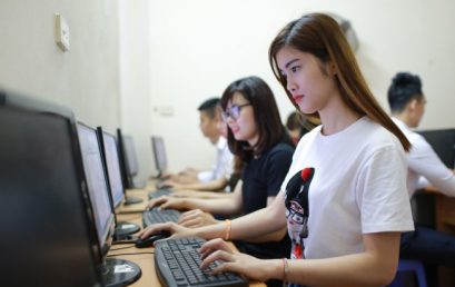 GIỚI THIỆU NGÀNH TRUNG CẤP TIN HỌC ỨNG DỤNG